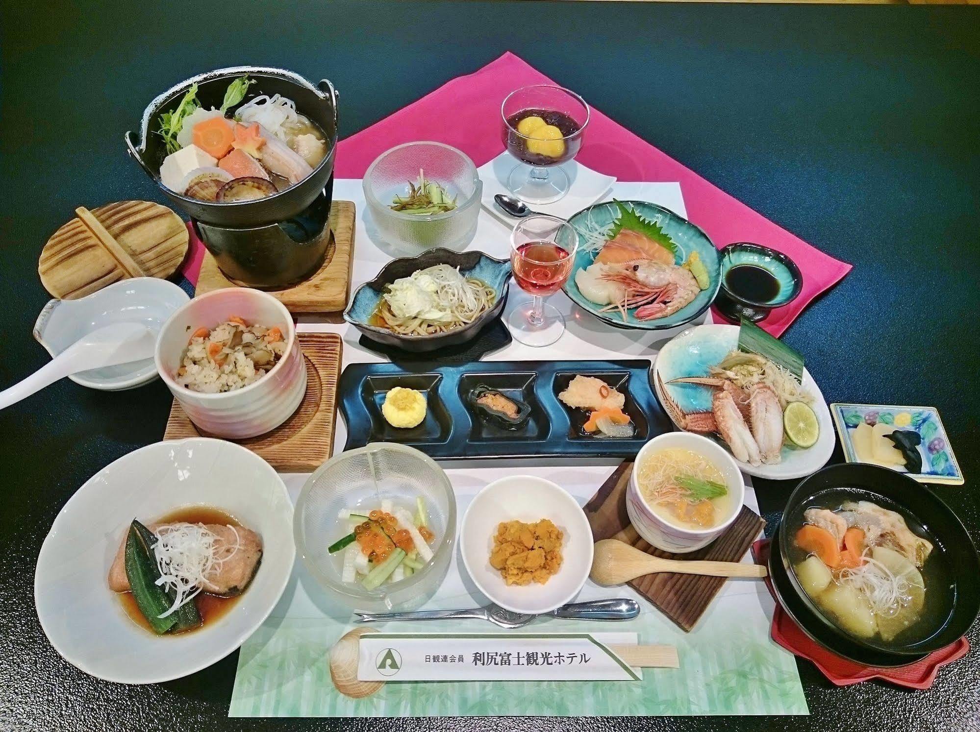 Rishiri Fuji Kanko Hotel Esterno foto